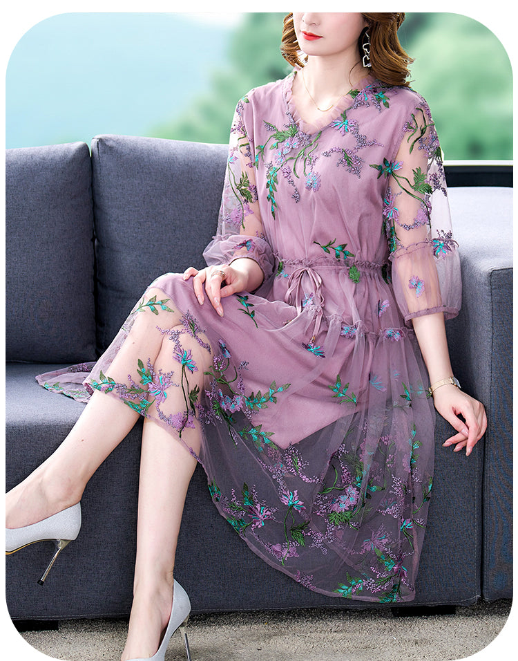 2024 Silk Dress Embroidery Short-Sleeved Dress size 5XL Size Floral Mulberry Beach Sundress Women Elegant Party Vestidos Mood Royal