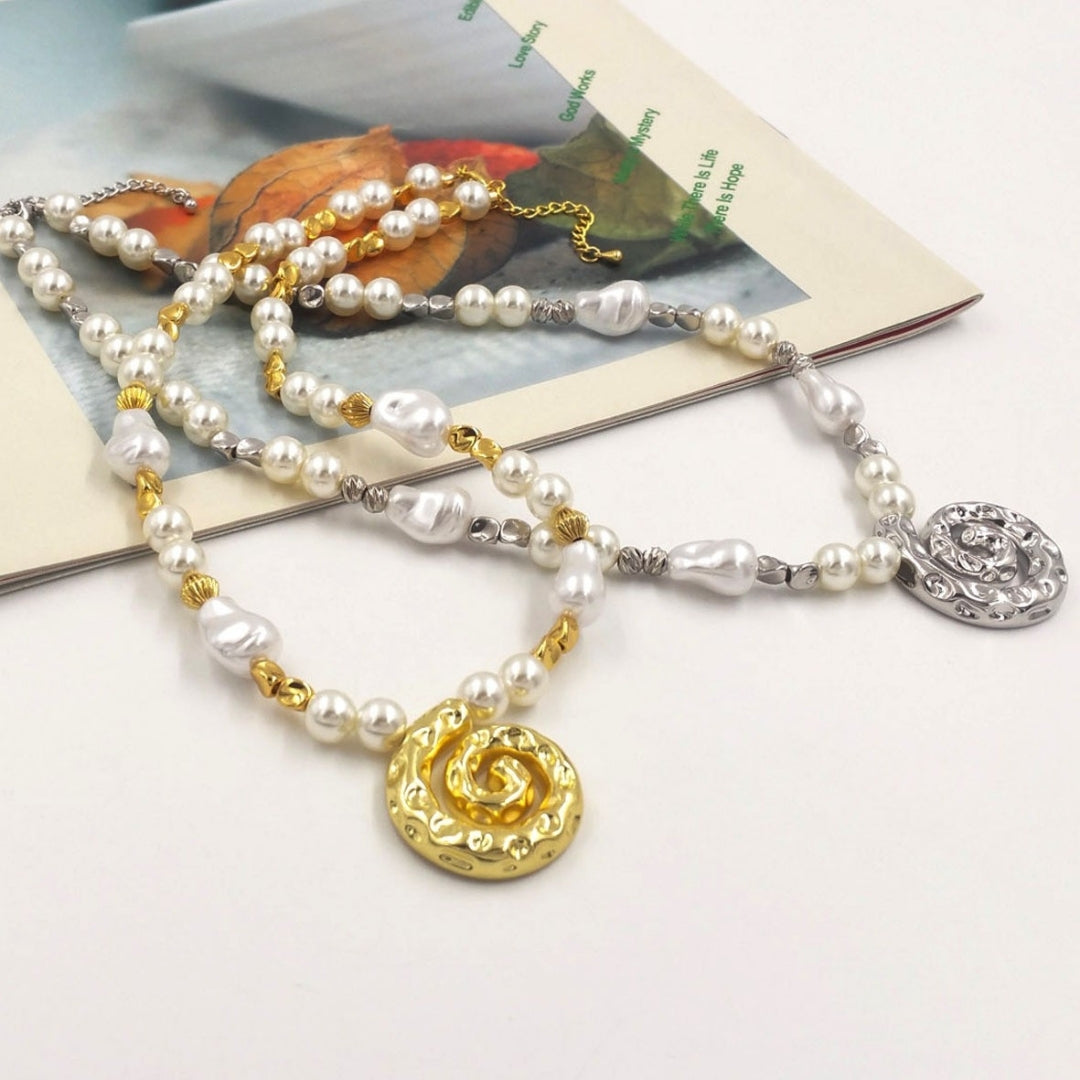 Wt-Jn289 Personalized Fashionable Artificial Pearl Brass Silver Small Pendant Girls Daily Sweater Skirt Accessories Mood Royal