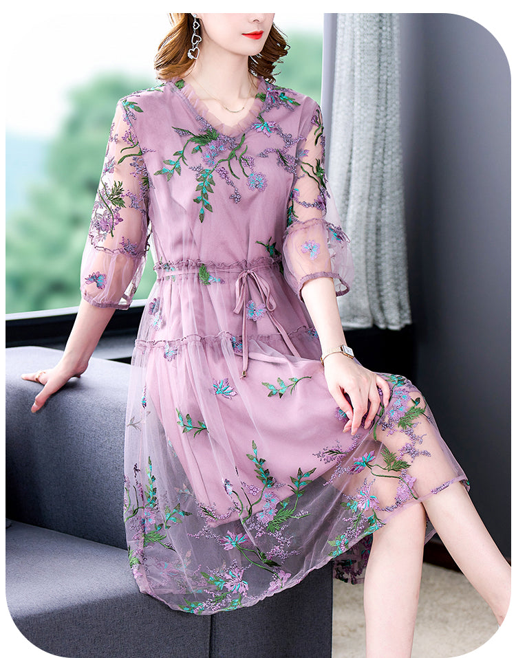 2024 Silk Dress Embroidery Short-Sleeved Dress size 5XL Size Floral Mulberry Beach Sundress Women Elegant Party Vestidos Mood Royal