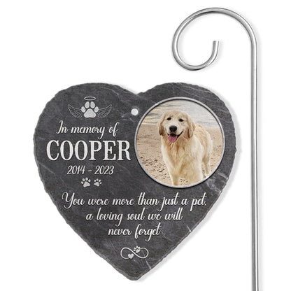 Personalized dog memorial slate with Cooper photo and hook, pet loss sympathy gift, cemetery decoration, made of slate