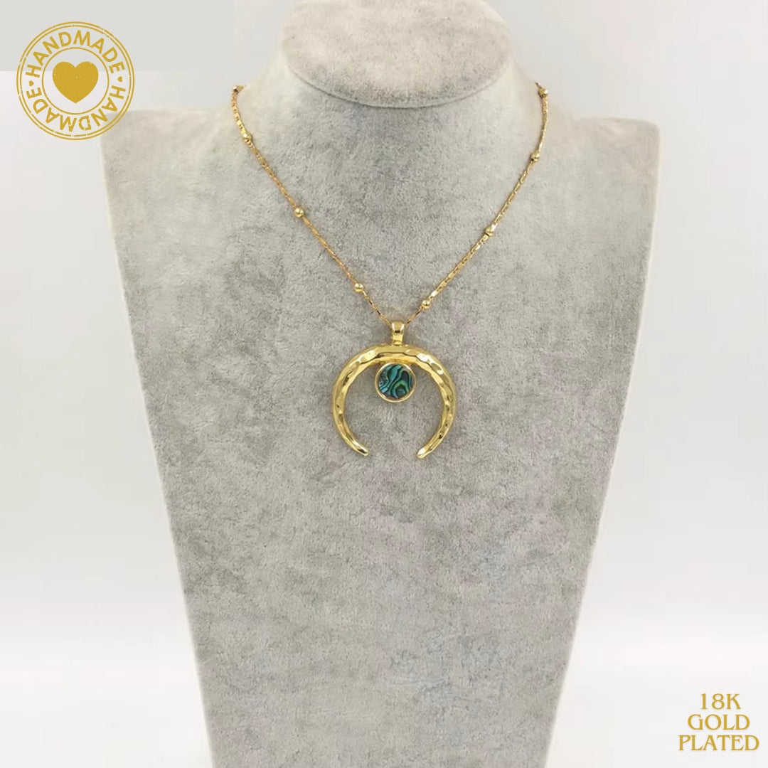 WT-JN275 New 18k Gold-plated Inverted Moon-style Small Round Abalone Shell Pendant Spacer Beads With Sweater Necklace Mood Royal