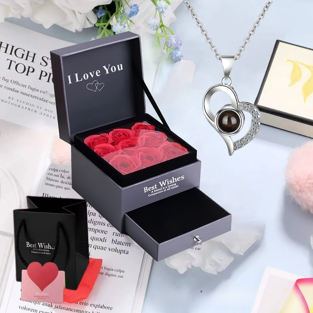 Cross Border Hot Sale 100 Languages Love Pendant Nis Fashion Women's Clavicle Chain High Sense Heart Shaped Projection Necklace Mood Royal
