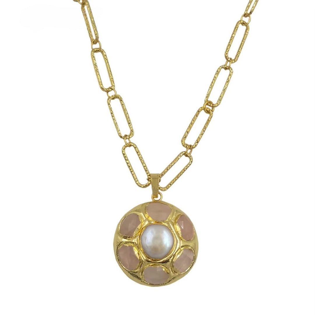 WT-N1493 Classic Retro Pearl Color Gemstone Set Round Pendant Lock Chain Neutral Sweater Necklace Mood Royal