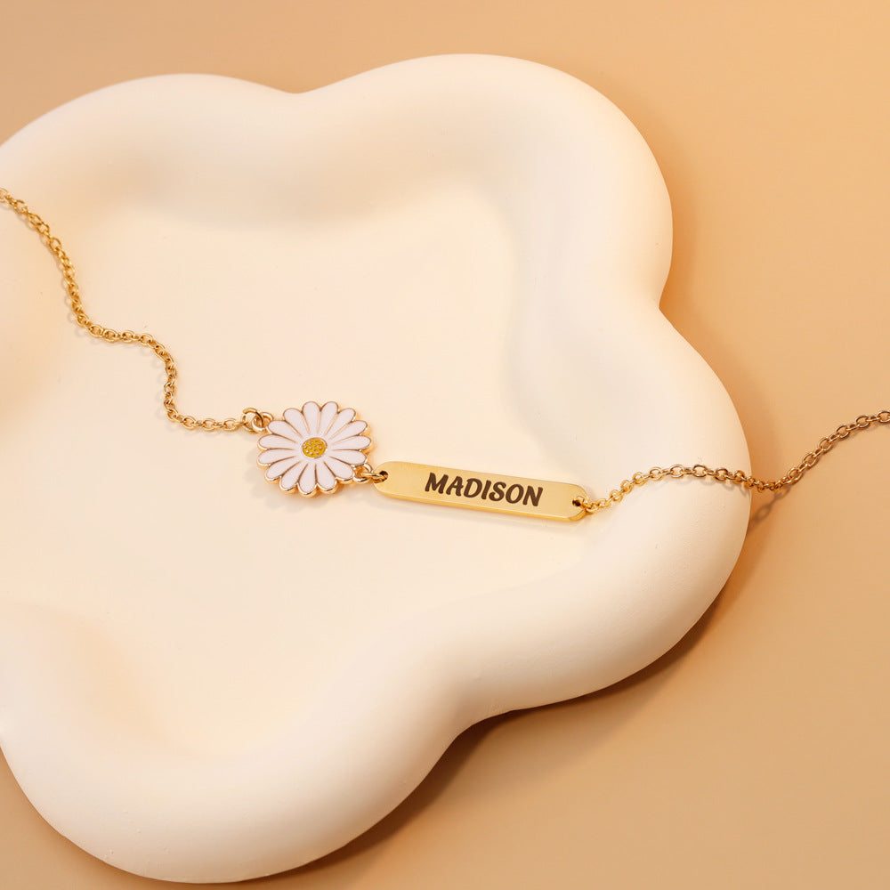 Flower Light Luxury Necklace For Women, Small Daisy, Niche Temperament, French Clavicle Chain, Stainless Steel Jewelry Necklace
